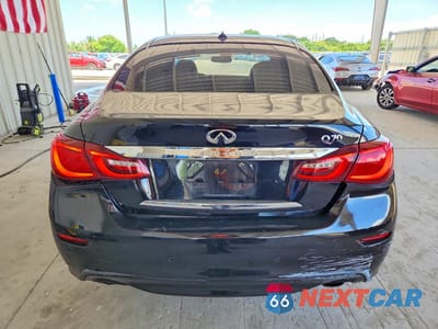 Zdjęcie 6 z 12 samochodu: 2016 INFINITI Q70 3.7 VIN:JN1BY1AP7GM220700 - miniatura