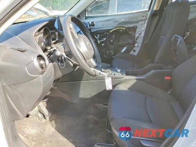 Zdjęcie 7 z 12 samochodu: 2020 MAZDA CX-3 SPORT VIN:JM1DKFB79L1469014 - miniatura