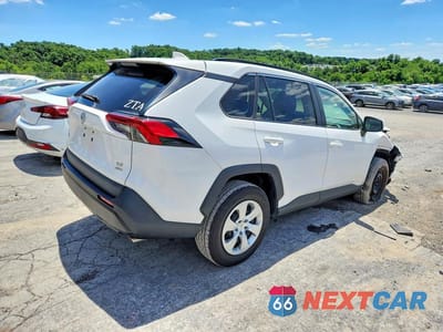 Trzecie zdjęcie samochodu z tyłu: 2019 TOYOTA RAV4 LE VIN:2T3G1RFV5KC027648 - miniatura