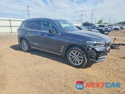 Czwarte zdjęcie samochodu z boku: 2022 BMW X5 XDRIVE40I VIN:5UXCR6C08N9J10345 - miniatura