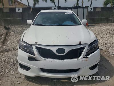 Piąte zdjęcie samochodu w środku: 2011 TOYOTA CAMRY SE VIN:4T1BF3EK2BU583035 - miniatura