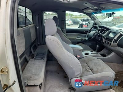 Zdjęcie 10 z 12 samochodu: 2008 TOYOTA TACOMA PRERUNNER ACCESS CAB VIN:5TETU62NX8Z523700 - miniatura