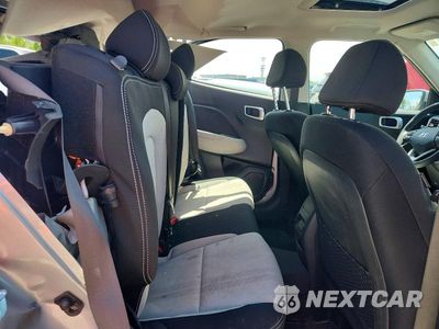Zdjęcie 10 z 12 samochodu: 2025 HYUNDAI VENUE SEL VIN:KMHRC8A32SU372047 - miniatura