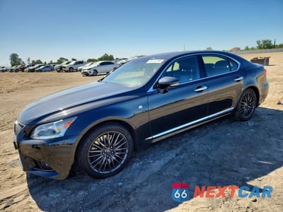 2017 LEXUS LS 460 JTHBL5EF9H5145948 - główne zdjęcie licytacji z USA - miniatura