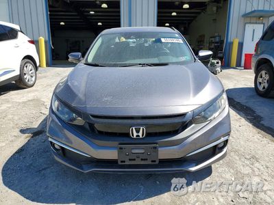 Piąte zdjęcie samochodu w środku: 2019 HONDA CIVIC EX VIN:19XFC1F33KE208053 - miniatura