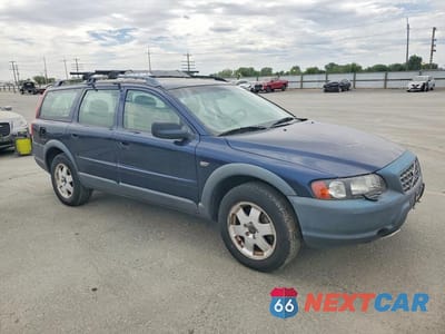 Czwarte zdjęcie samochodu z boku: 2002 VOLVO V70 XC VIN:YV1SZ58D321080095 - miniatura