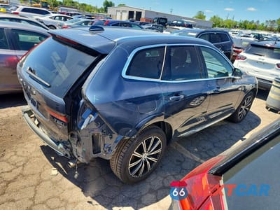 Trzecie zdjęcie samochodu z tyłu: 2020 VOLVO XC60 T5 INSCRIPTION VIN:YV4102RL0L1571903 - miniatura