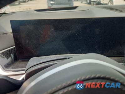 Zdjęcie 9 z 13 samochodu: 2025 BMW X5 XDRIVE50E VIN:5UX43EU02S9Y29486 - miniatura