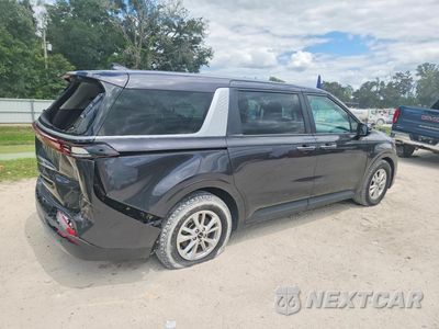 Trzecie zdjęcie samochodu z tyłu: 2023 KIA CARNIVAL LX VIN:KNDNB4H32P6261756 - miniatura