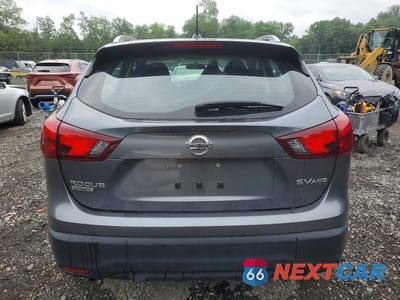 Zdjęcie 6 z 13 samochodu: 2018 NISSAN ROGUE SPORT SV VIN:JN1BJ1CR3JW285266 - miniatura