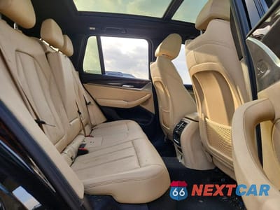 Zdjęcie 10 z 12 samochodu: 2019 BMW X3 SDRIVE30I VIN:5UXTR7C5XKLE97340 - miniatura