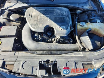 Zdjęcie 11 z 12 samochodu: 2014 CHRYSLER 300 S VIN:2C3CCAGG4EH352776 - miniatura