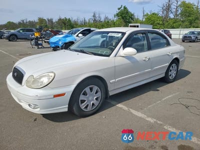 2004 HYUNDAI SONATA GL KMHWF25S94A970875 - główne zdjęcie licytacji z USA - miniatura