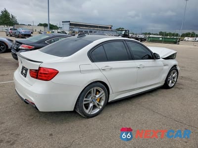 Trzecie zdjęcie samochodu z tyłu: 2013 BMW 328 XI SULEV VIN:WBA3B5G58DNS01253 - miniatura