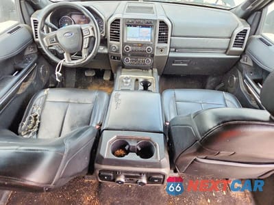 Zdjęcie 8 z 13 samochodu: 2019 FORD EXPEDITION MAX XLT VIN:1FMJK1HT4KEA82903 - miniatura