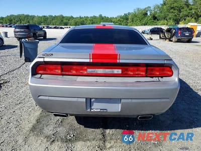 Zdjęcie 6 z 12 samochodu: 2013 DODGE CHALLENGER SXT VIN:2C3CDYAG6DH642000 - miniatura