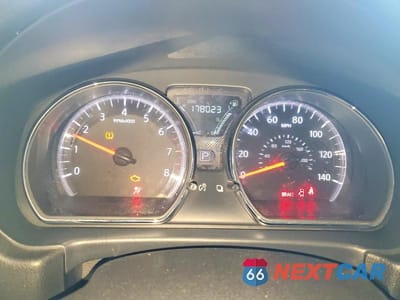 Zdjęcie 9 z 12 samochodu: 2017 NISSAN VERSA 1.6 S VIN:3N1CN7AP5HL803150 - miniatura
