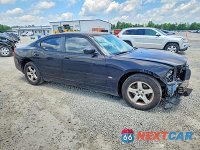Czwarte zdjęcie samochodu z boku: 2010 DODGE CHARGER SXT VIN:2B3CA3CV2AH127835 - miniatura