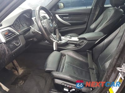 Zdjęcie 7 z 13 samochodu: 2017 BMW 340 XI VIN:WBA8B7G37HNU37821 - miniatura