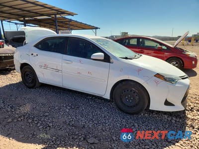 Czwarte zdjęcie samochodu z boku: 2017 TOYOTA COROLLA LE VIN:2T1BURHE8HC961609 - miniatura
