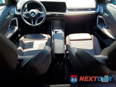 Zdjęcie 8 z 13 samochodu: 2023 BMW X1 XDRIVE28I VIN:WBX73EF03P5W71348 - miniatura