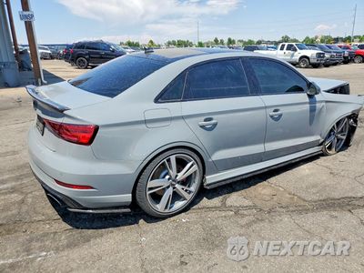 Trzecie zdjęcie samochodu z tyłu: 2019 AUDI RS3 VIN:WUABWGFF1KA906637 - miniatura