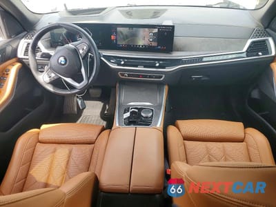 Zdjęcie 8 z 13 samochodu: 2024 BMW X5 XDRIVE40I VIN:5UX23EU05R9S66337 - miniatura