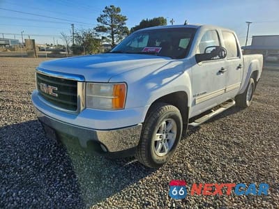 Drugie zdjęcie samochodu z przodu: 2007 GMC NEW SIERRA C1500 VIN:3GTEC13J27G537420 - miniatura