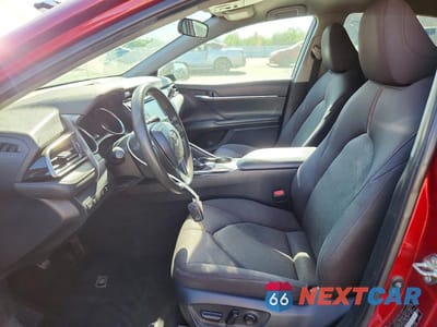 Zdjęcie 7 z 12 samochodu: 2020 TOYOTA CAMRY LE VIN:4T1C11AKXLU334674 - miniatura