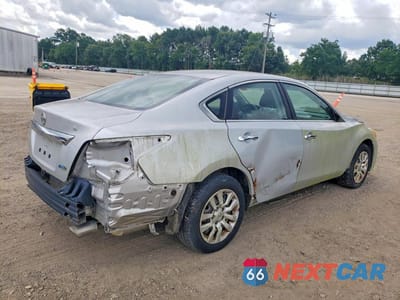 Trzecie zdjęcie samochodu z tyłu: 2014 NISSAN ALTIMA 2.5 S VIN:1N4AL3AP0EN258303 - miniatura