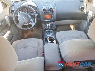 Zdjęcie 8 z 13 samochodu: 2011 NISSAN ROGUE S VIN:JN8AS5MV6BW673851 - miniatura
