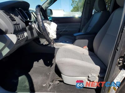 Zdjęcie 7 z 13 samochodu: 2013 TOYOTA TACOMA ACCESS CAB VIN:5TFTX4CN1DX030113 - miniatura