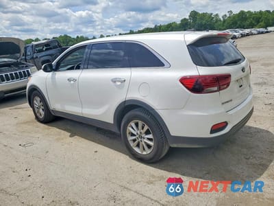Drugie zdjęcie samochodu z przodu: 2019 KIA SORENTO LX VIN:5XYPGDA3XKG526045 - miniatura