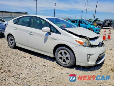 Czwarte zdjęcie samochodu z boku: 2012 TOYOTA PRIUS THREE VIN:JTDKN3DU4C0335453 - miniatura