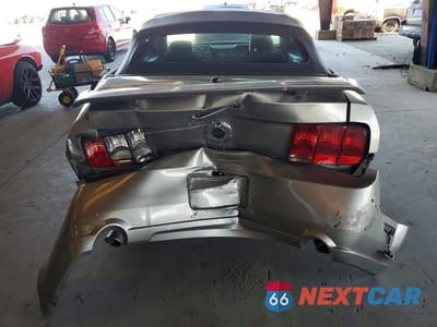 Zdjęcie 6 z 12 samochodu: 2009 FORD MUSTANG GT VIN:1ZVHT85HX95105617 - miniatura