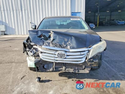 Piąte zdjęcie samochodu w środku: 2011 TOYOTA AVALON LIMITED VIN:4T1BK3DB0BU389388 - miniatura
