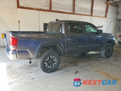 Trzecie zdjęcie samochodu z tyłu: 2016 TOYOTA TACOMA TRD OFF-ROAD VIN:5TFCZ5AN9GX031730 - miniatura