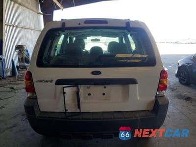 Zdjęcie 6 z 12 samochodu: 2006 FORD ESCAPE XLS VIN:1FMYU02Z26KA87007 - miniatura