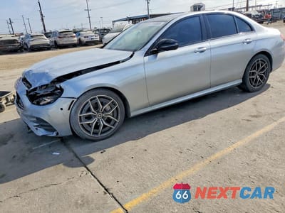 2021 MERCEDES-BENZ E 350 W1KZF8DBXMA893784 - główne zdjęcie licytacji z USA - miniatura