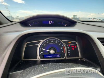 Zdjęcie 9 z 12 samochodu: 2008 HONDA CIVIC EX VIN:2HGFA16888H355050 - miniatura