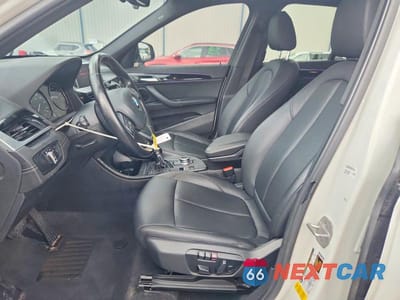 Zdjęcie 7 z 14 samochodu: 2021 BMW X1 SDRIVE28I VIN:WBXJG7C05M5S05149 - miniatura