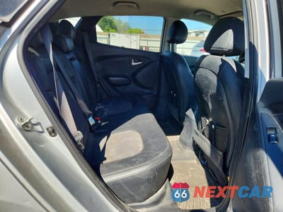 Zdjęcie 11 z 13 samochodu: 2011 HYUNDAI TUCSON GLS VIN:KM8JUCAC4BU300151 - miniatura