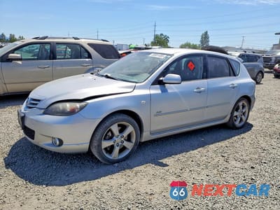 2004 MAZDA 3 HATCHBACK JM1BK143441180080 - główne zdjęcie licytacji z USA - miniatura
