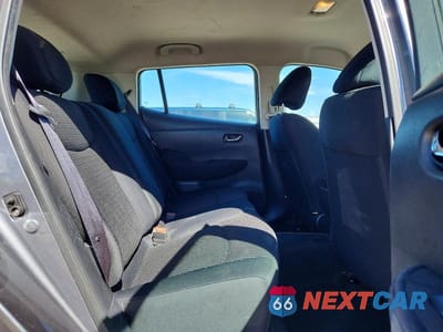Zdjęcie 10 z 13 samochodu: 2015 NISSAN LEAF S VIN:1N4AZ0CP3FC327802 - miniatura