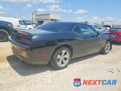 Trzecie zdjęcie samochodu z tyłu: 2020 DODGE CHALLENGER SXT VIN:2C3CDZAG9LH206388 - miniatura