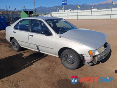 Czwarte zdjęcie samochodu z boku: 1997 NISSAN SENTRA BASE VIN:1N4AB41D5VC741361 - miniatura