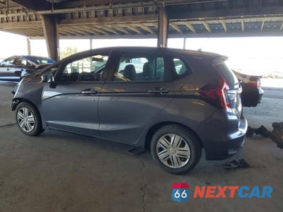 Drugie zdjęcie samochodu z przodu: 2019 HONDA FIT LX VIN:3HGGK5H48KM704896 - miniatura