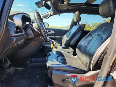 Zdjęcie 7 z 13 samochodu: 2019 CHRYSLER PACIFICA LIMITED VIN:2C4RC1GGXKR605403 - miniatura