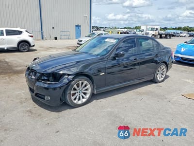 2009 BMW 328 I WBAPH73539A173474 - główne zdjęcie licytacji z USA - miniatura