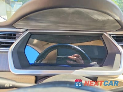 Zdjęcie 9 z 12 samochodu: 2013 TESLA MODEL S VIN:5YJSA1DN5DFP09094 - miniatura
